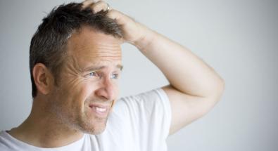 Brufoli in testa: le lesioni del cuoio capelluto