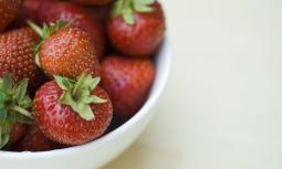 Fragole: falsi frutti e tanti benefici