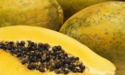 La papaia, un elisir di bellezza e salute
