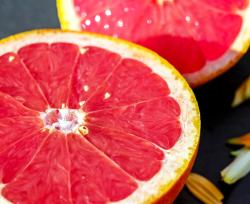 Pompelmo: i benefici del Citrus Paradisi