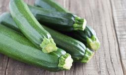 Zucchine, proprietà e calorie dell'ortaggio dell'estate