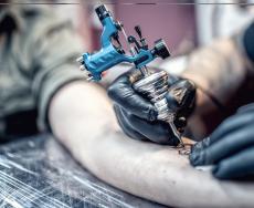 Inchiostri per tatuaggi: rischi sulla salute