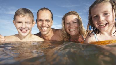 sicurezza in acqua un decalogo per vivere il mare senza pericoli