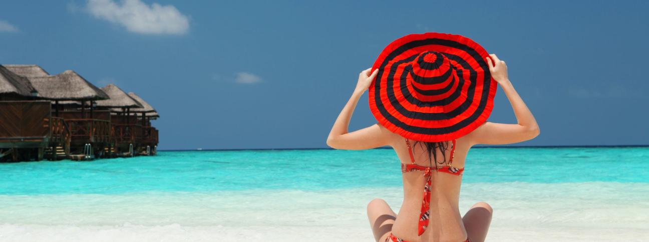 Sole: come abbronzarsi senza rischi Sole: come abbronzarsi senza rischi