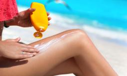 Sole e abbronzatura: attenzione ai danni alla pelle