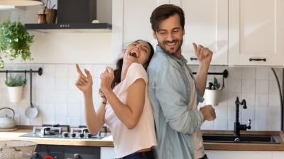 Il potere del divertimento: quanto fa bene ridere?