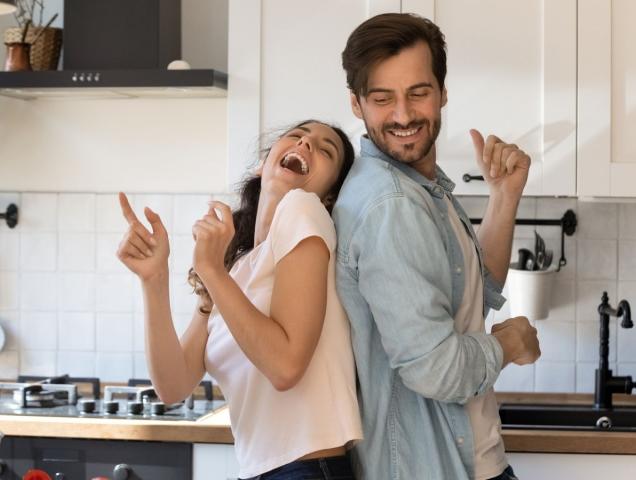 Il potere del divertimento: quanto fa bene ridere?