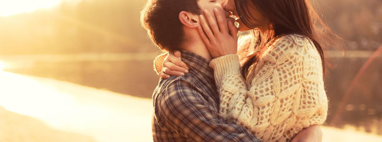 L'importanza del bacio e i benefici per la salute