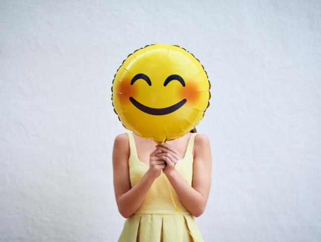 Serotonina, l'ormone della felicità: come aumentarlo?