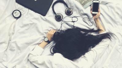sleep texting inviare messaggi mentre si dorme