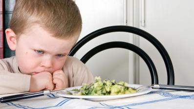 alimentazione sana e bambini come far mangiare le verdure ai piu piccoli