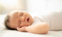 Come devono dormire i neonati? 