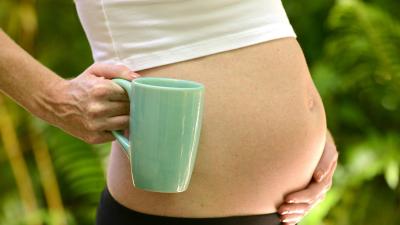 Caffeina in gravidanza: meglio non esagerare