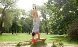 Calisthenics: allenamento a corpo libero per il potenziamento fisico