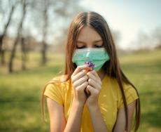 Come distinguere i sintomi delle allergie da quelli del coronavirus
