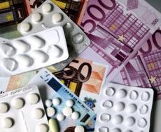 Farmaci: indagine Aifa, un italiano su 4 li ha acquistati su web