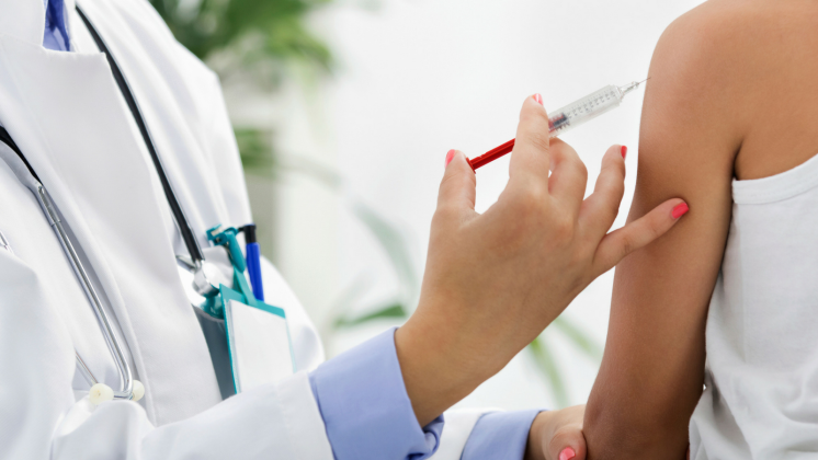 Vaccinarsi contro l'influenza: la campagna 2016