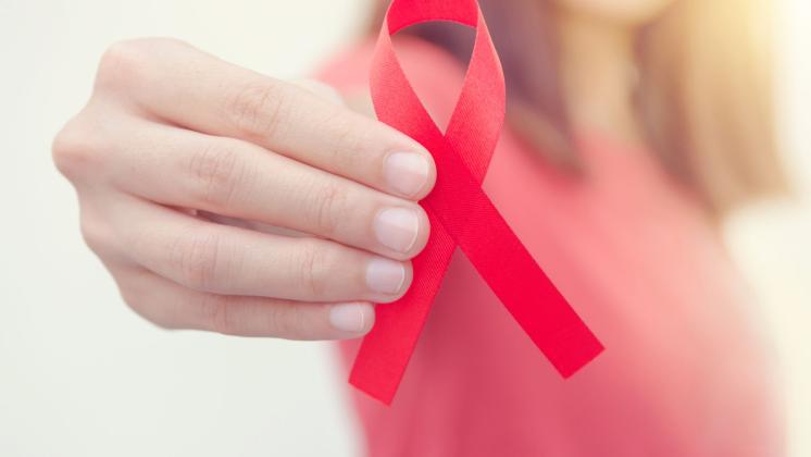 Lotta all'AIDS: le iniziative contro il virus mortale