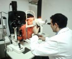 Pediatria: 900 mila bimbi con occhiali da 3 a 14 anni, spesi 72 mln euro l'anno