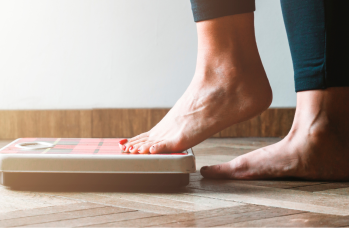 Ripresa di peso dopo sospensione dei farmaci dimagranti: studio su GLP-1 e obesità