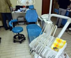 Sanità: Francia, condannato a 8 anni il 'dentista degli orrori'