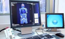 Sanità: Ssn 'a km zero' con digitale, ma Italia in ritardo