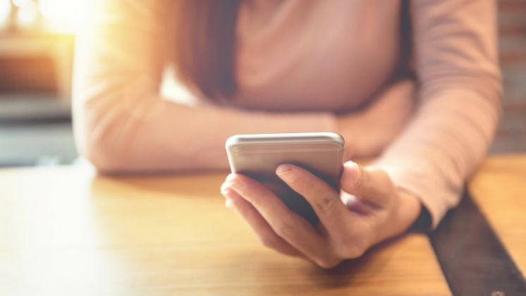 Telefoni cellulari e salute: un dibattito senza fine 