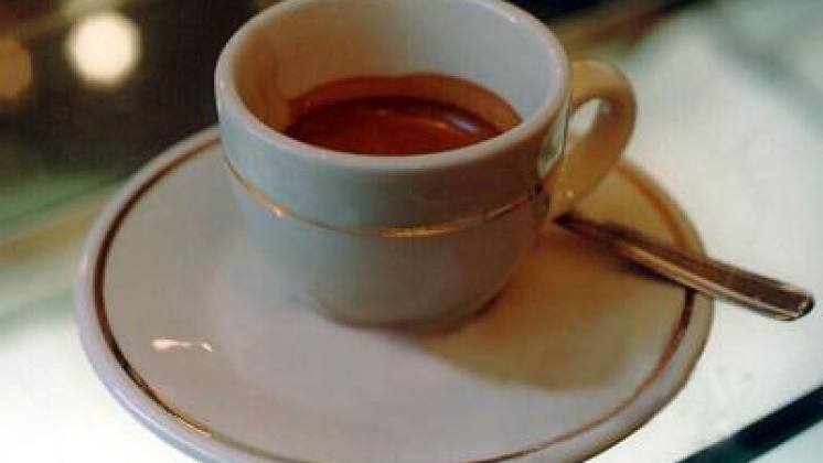 Tumori: esperta, caffè sicuro, italiani non lo bevono mai troppo caldo