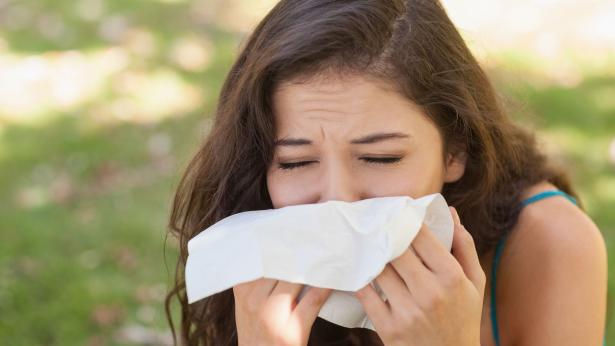 Allergie: 18 milioni di italiani alle prese con rinite allergica e asma