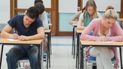 ansia stress e attacchi di panico la maturita per migliaia di giovani italiani