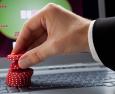 Gambling online: quando la dipendenza per il gioco passa attraverso la rete