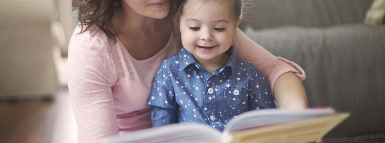 La lettura fa bene al bambino: lo rende più sicuro e curioso