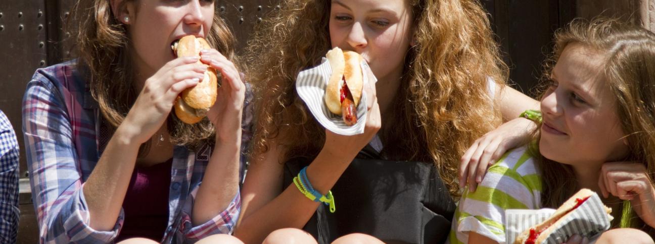 Mangiare in strada: i rischi nascosti dello street food