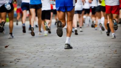 maratona che passione aumenta l esercito di maratoneti italiani