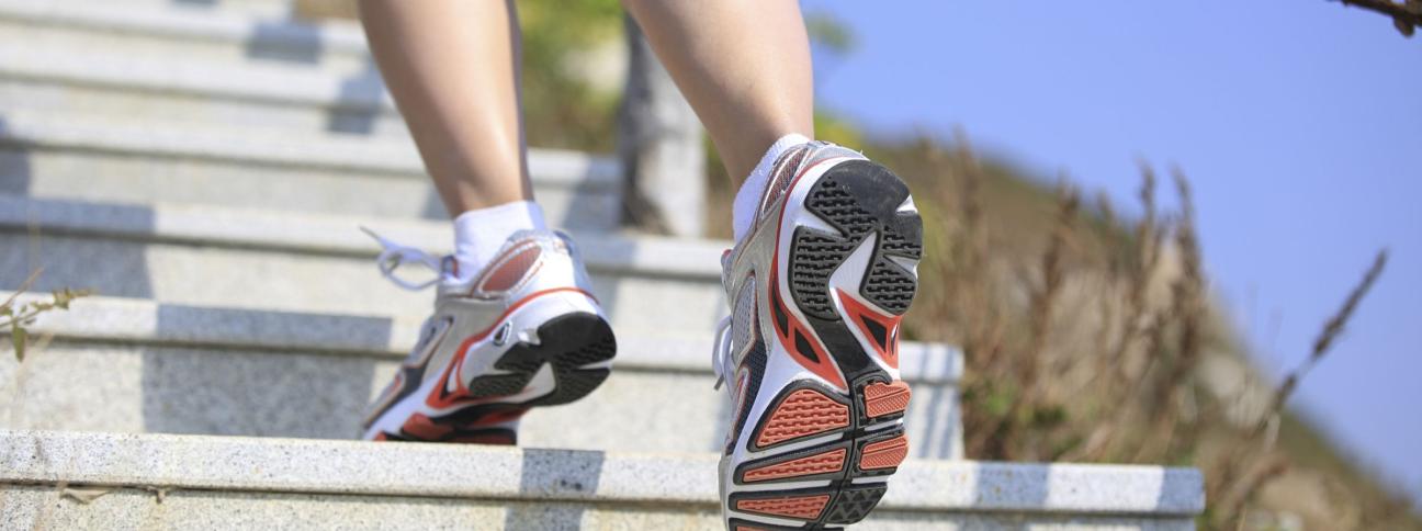 Stair climbing: un'alternativa salutare alla palestra o alla piscina