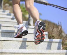 Stair climbing: un'alternativa salutare alla palestra o alla piscina